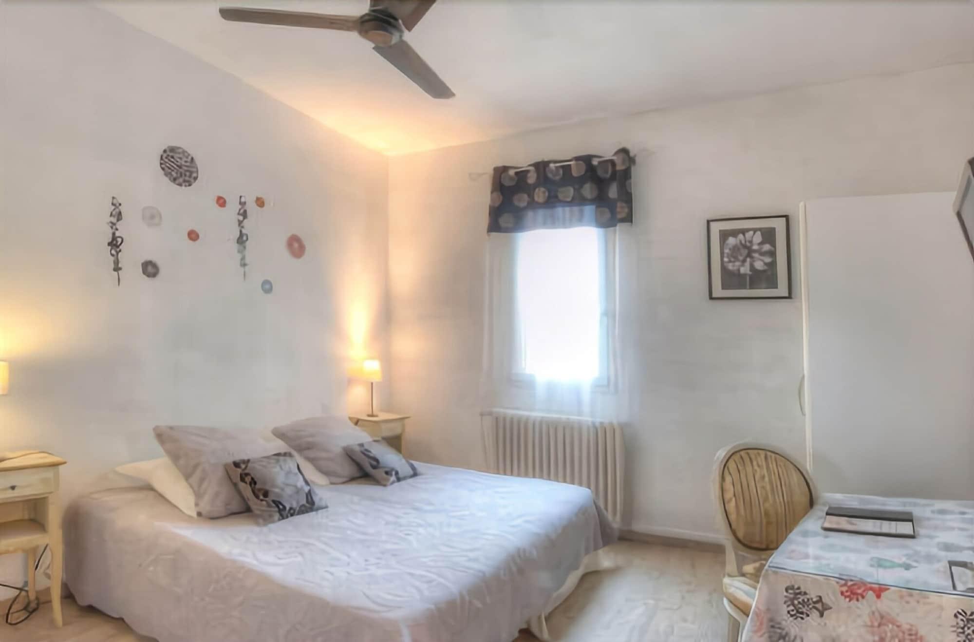 Logis Le Printemps Hotel Restaurant - Montélimar エクステリア 写真