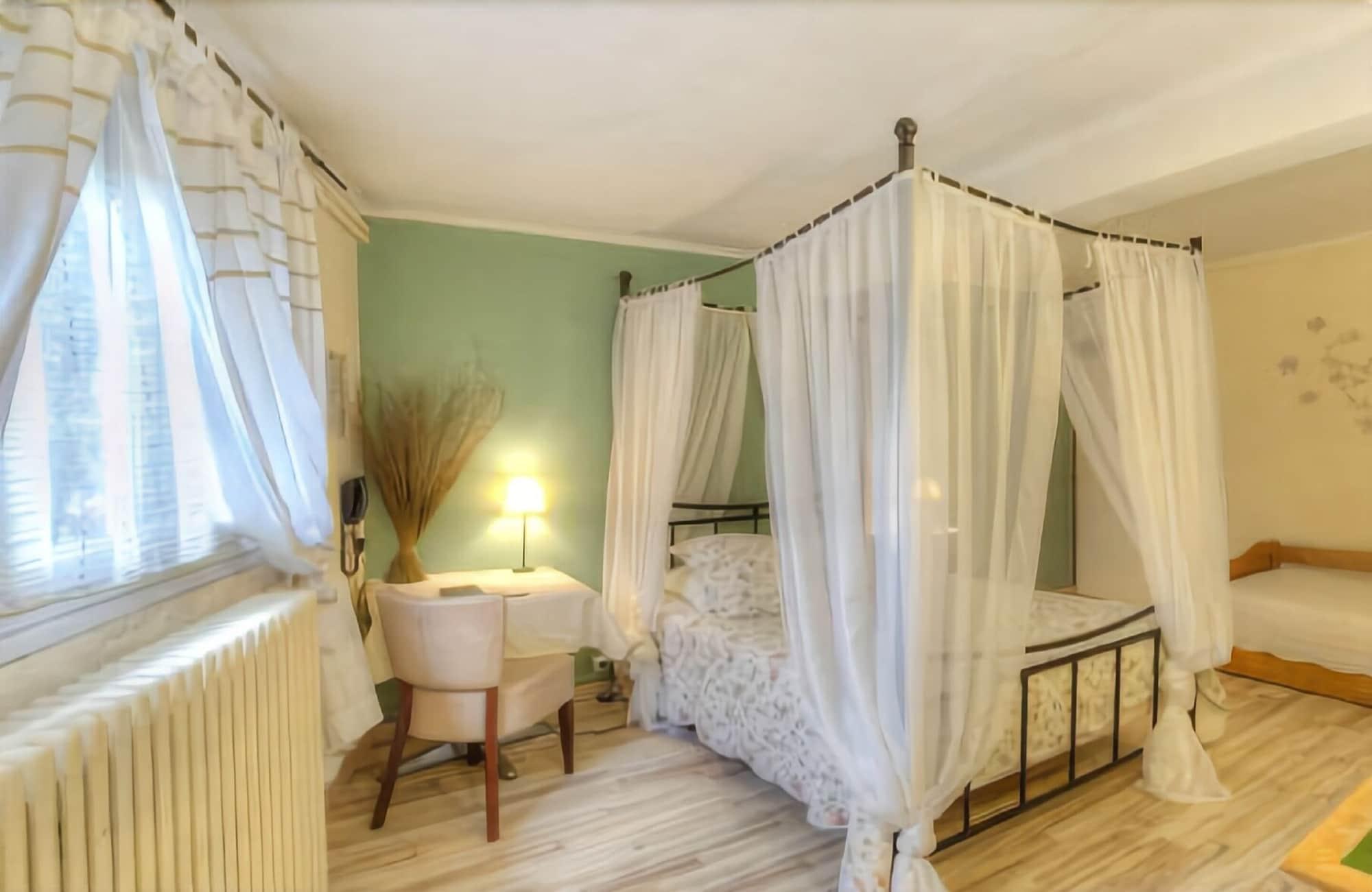 Logis Le Printemps Hotel Restaurant - Montélimar エクステリア 写真